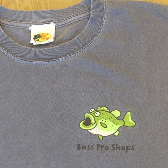 Bass Pro Shops Does This Shirt Make My Bass Look Fat Vintage Fish T-Shirt - Picture 3 of 6